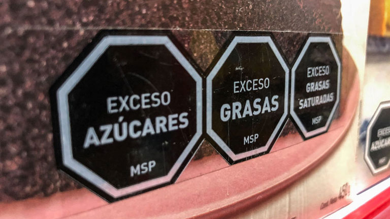 Sellos octógonos en alimentos